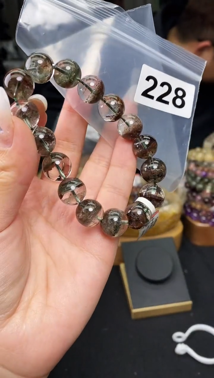 【闪购商品】水晶手串未镶嵌手串228