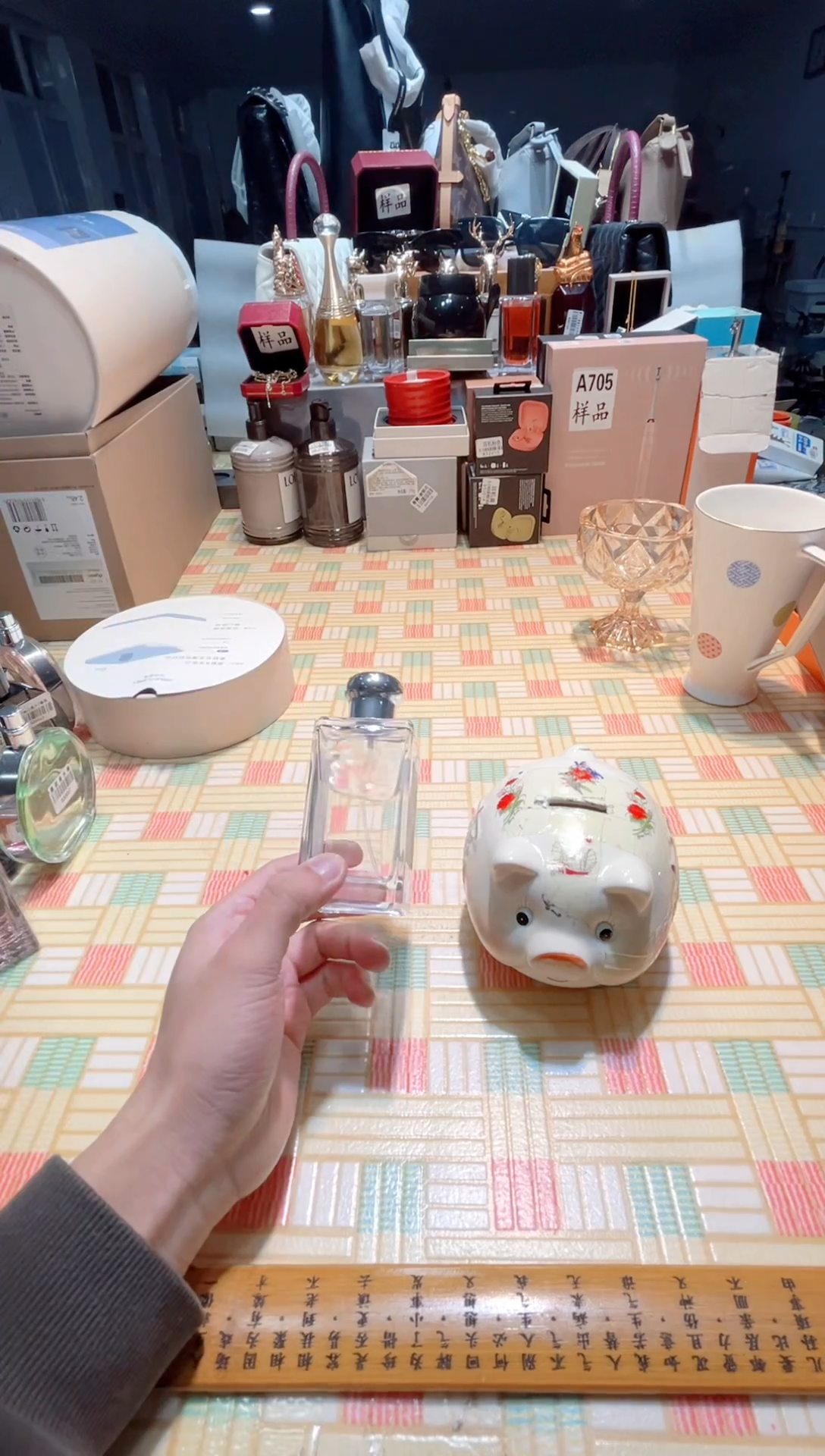 瓷片瓷器 库房到期 全部地板价@@1