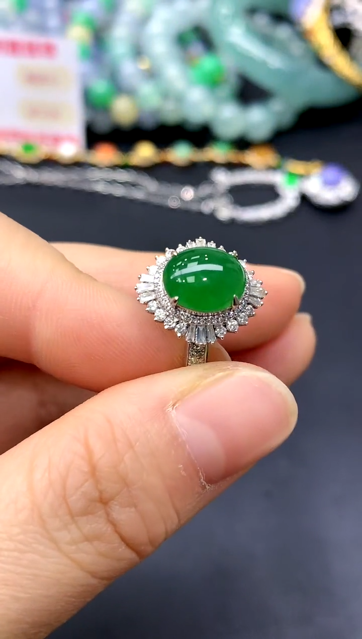 18K金镶嵌戒指翡翠300-中国好珍宝