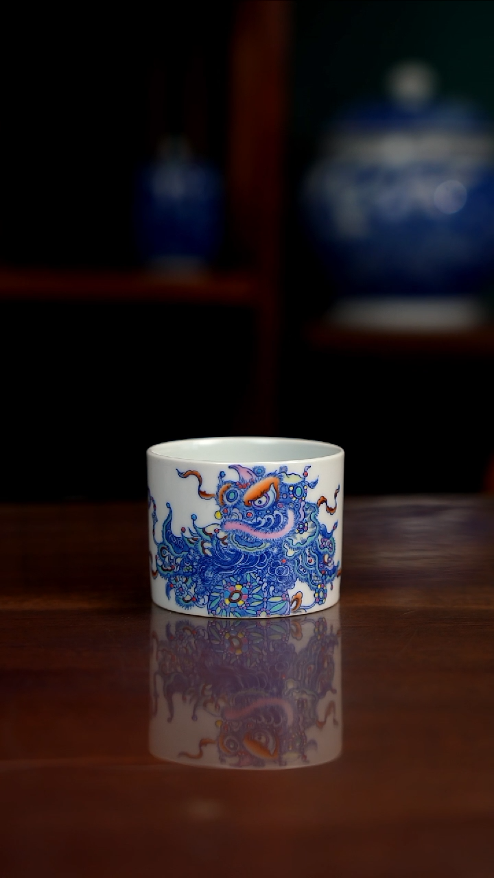 空山明月 新斗彩 醒狮