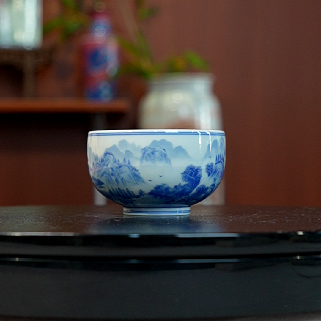 12.27/N100198/00812/青花山水禅定杯/口径8/高4.8/115cc