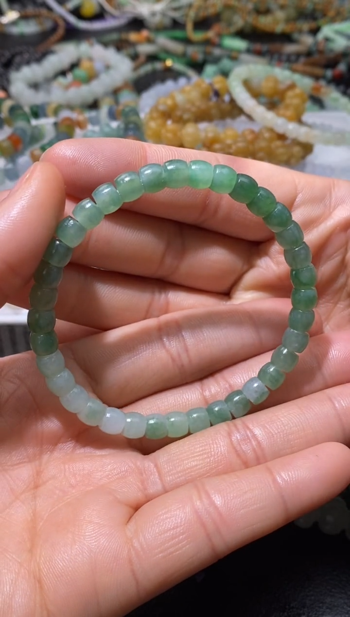 【闪购商品】定制翡翠未镶嵌翡翠毛货~多样性发货一个