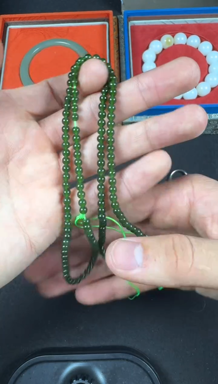 颈饰未镶嵌和田玉多样性发货，拍一发一