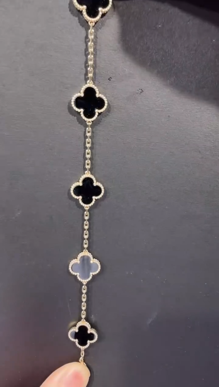 18K金镶嵌手链玛瑙/玉髓黑色手链