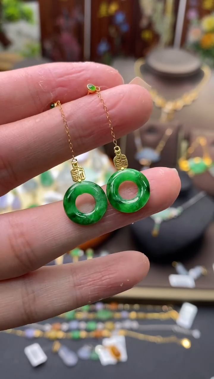 【闪购商品】翡翠颈饰18K金镶嵌净货13950