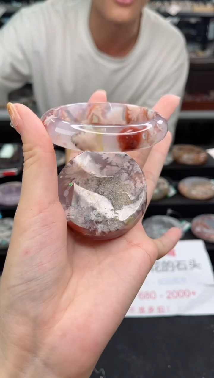 【闪购商品】石英质玉手镯未镶嵌56圈口（赠品镯心）9S81