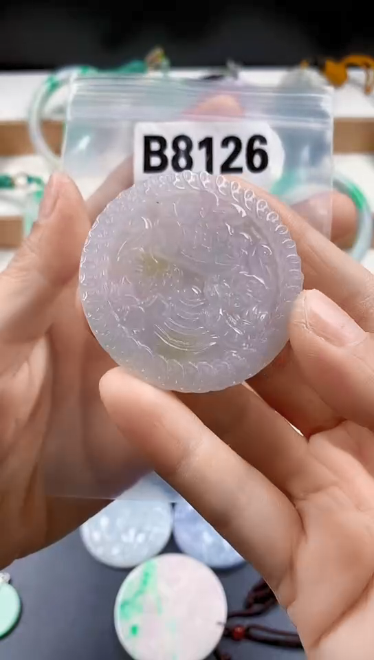 颈饰未镶嵌翡翠天然翡翠吊坠挂件