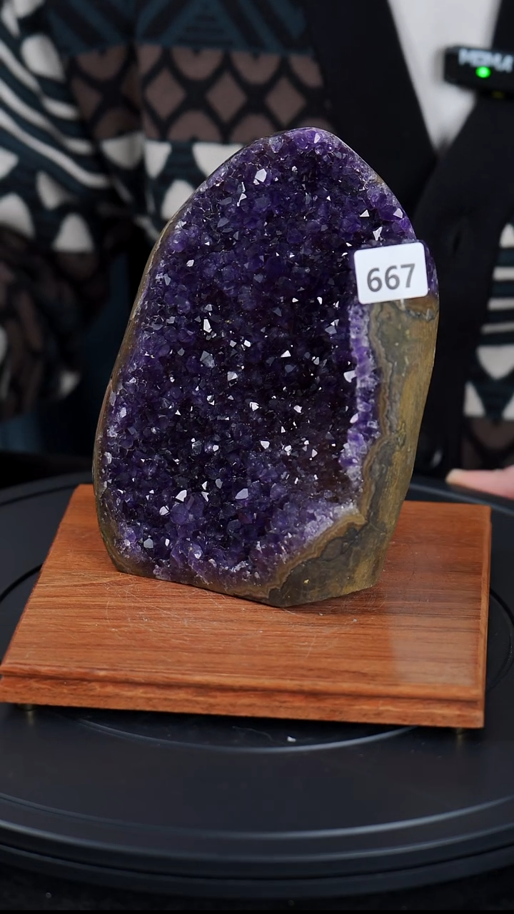 【闪购商品】紫晶大型摆件（非配饰）未镶嵌水晶