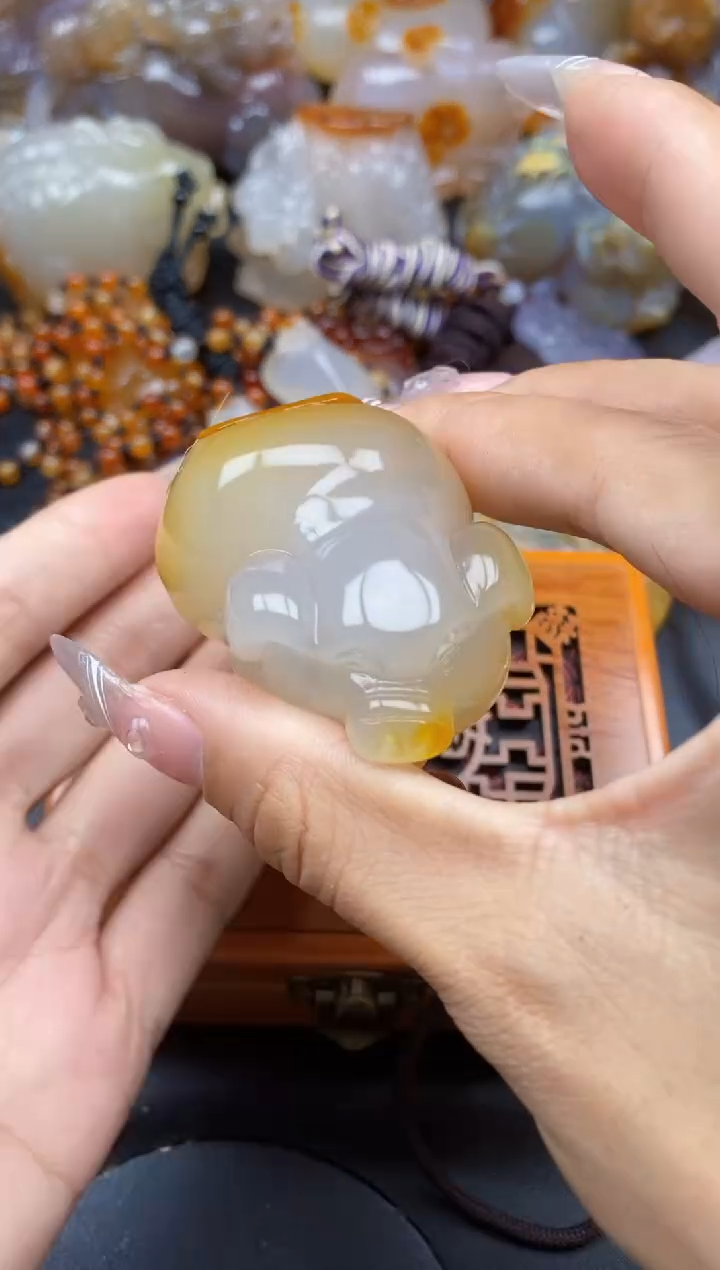 【闪购商品】玛瑙/玉髓颈饰未镶嵌ll