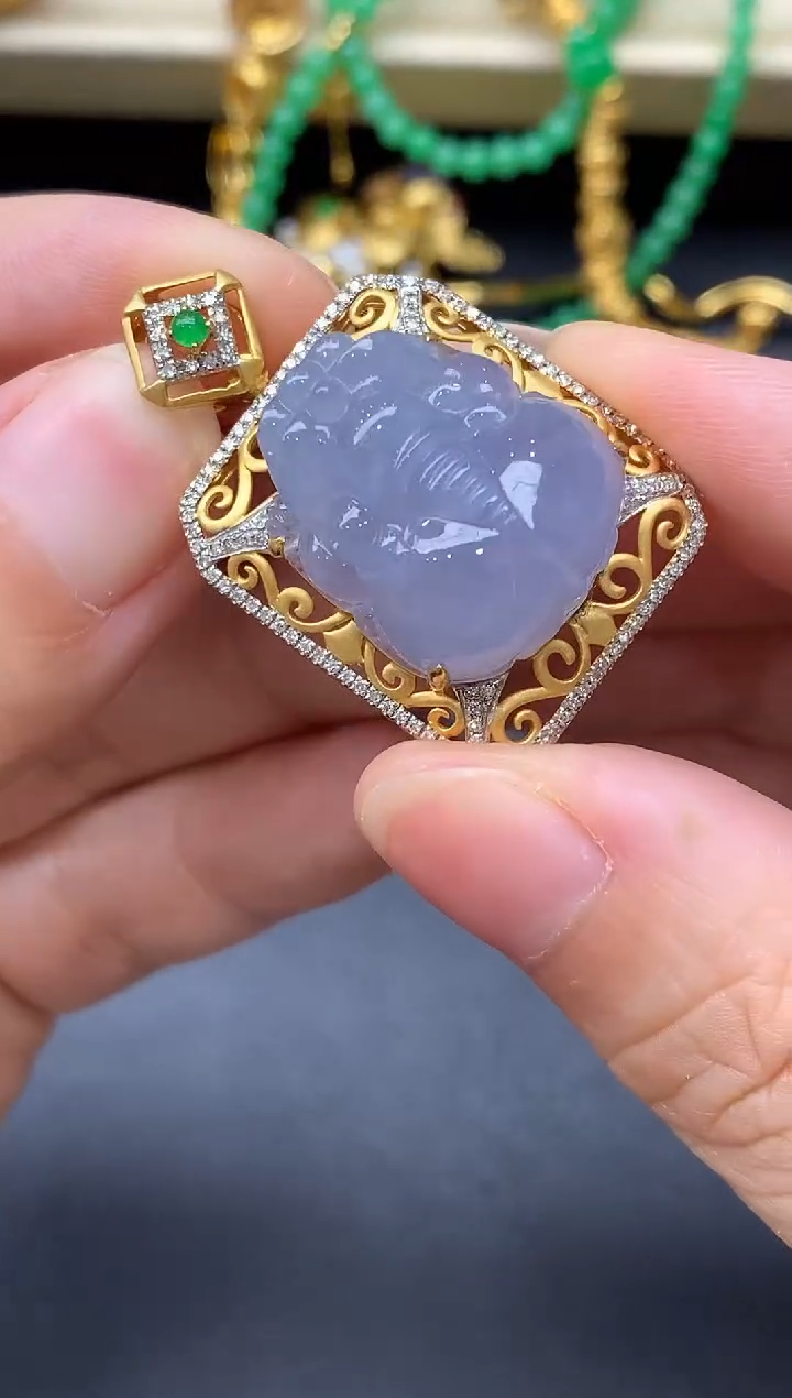 翡翠18K金镶嵌颈饰647-中国好珍宝