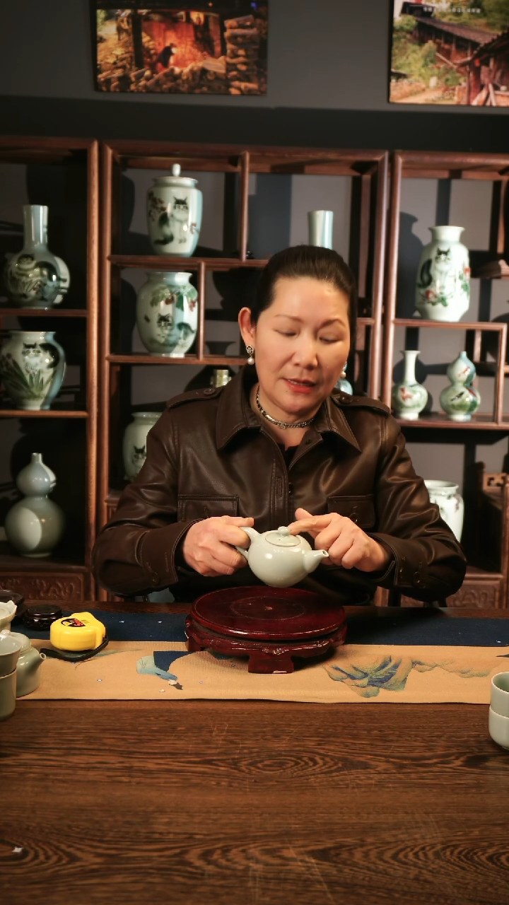 【闪购商品】青瓷 粉青 清心小壶