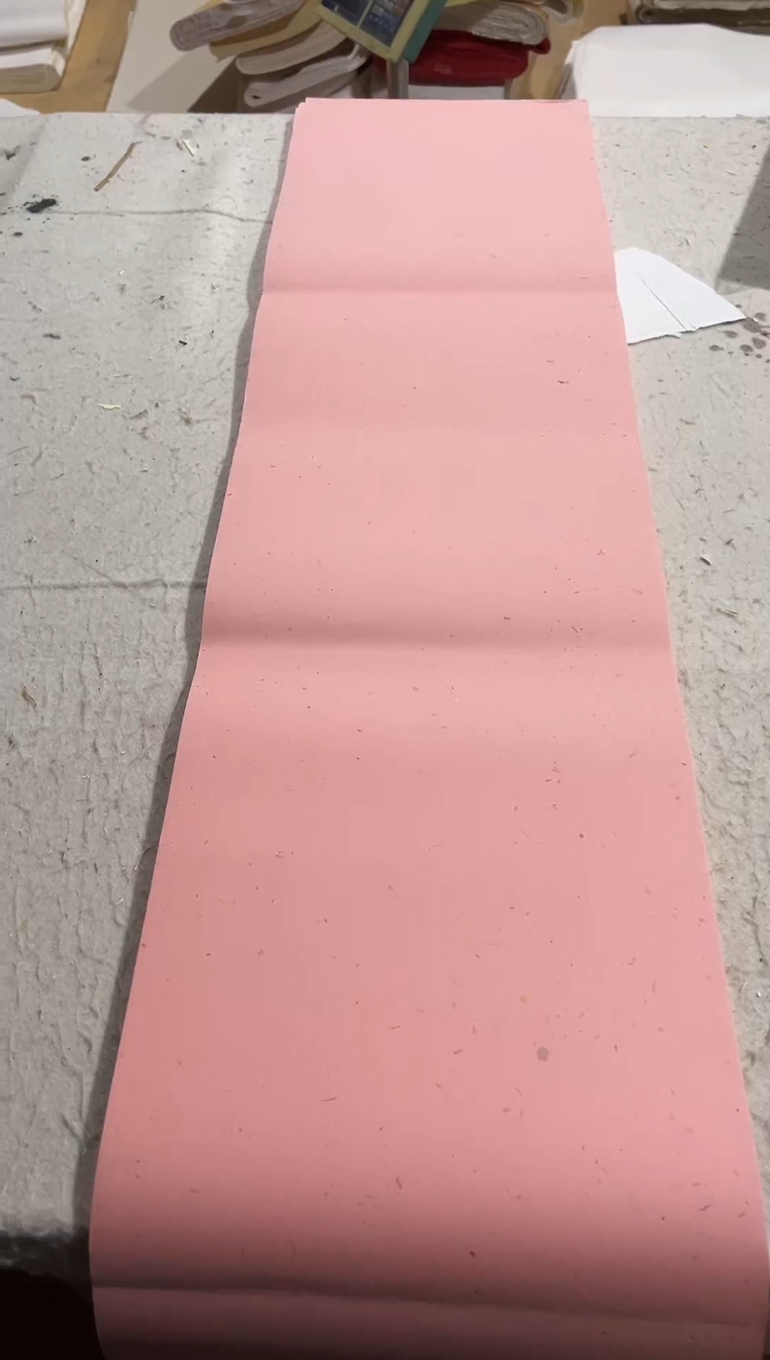 6  手工粉色檀麻纸27×150 50张