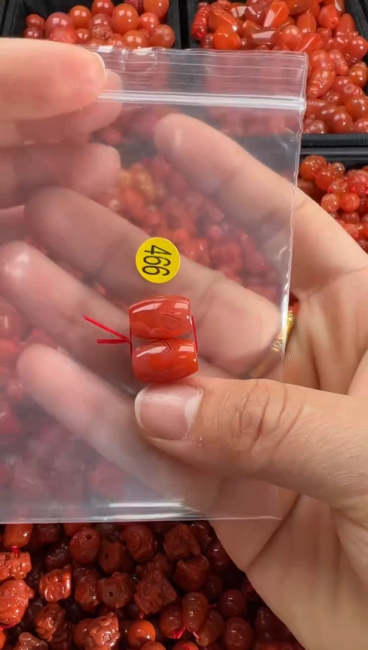 【闪购商品】南红玛瑙颈饰未镶嵌1