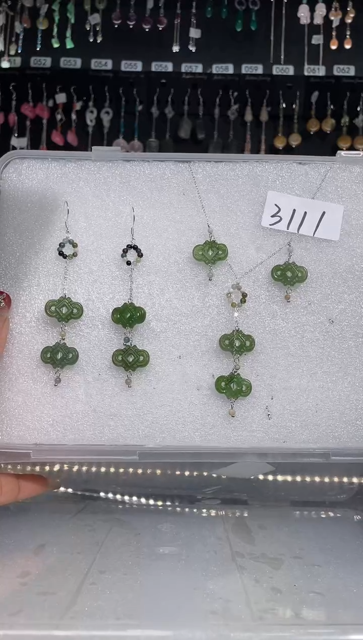 【闪购商品】紫晶耳饰银S925镶嵌喜欢拍