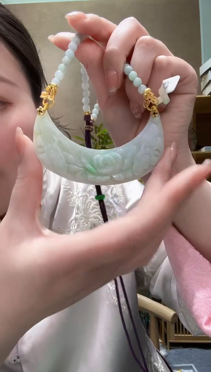 【闪购商品】翡翠颈饰未镶嵌吊坠