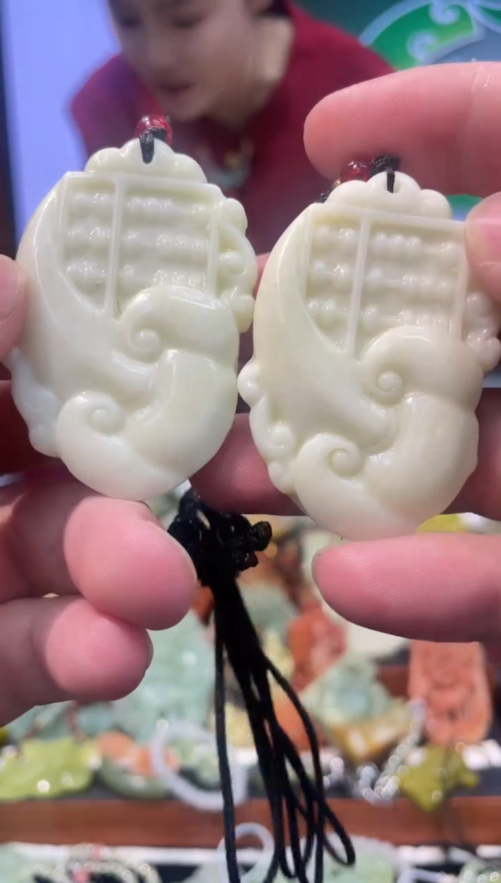 【闪购商品】岫玉吊坠未镶嵌·多样性发货*拍一发一