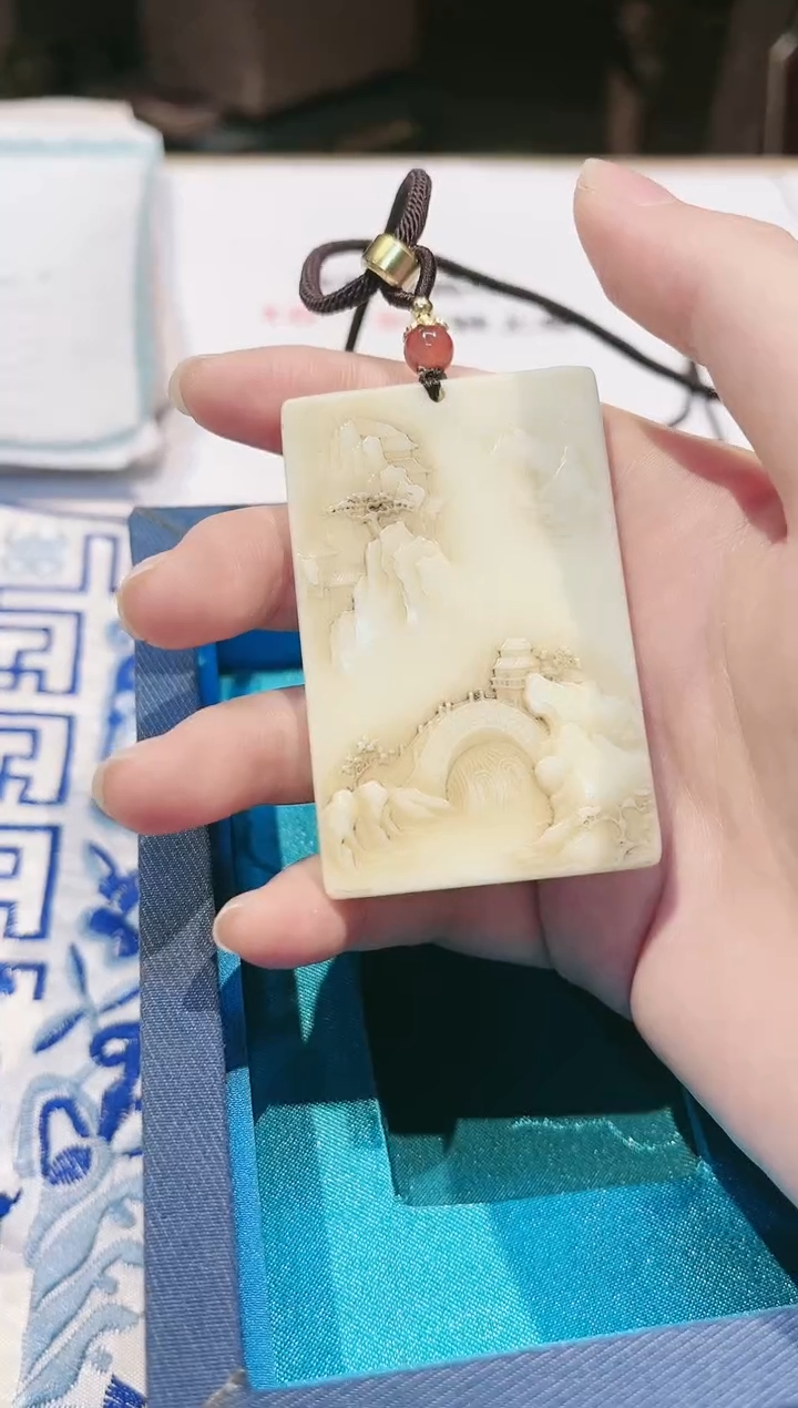 【闪购商品】和田玉颈饰未镶嵌q13