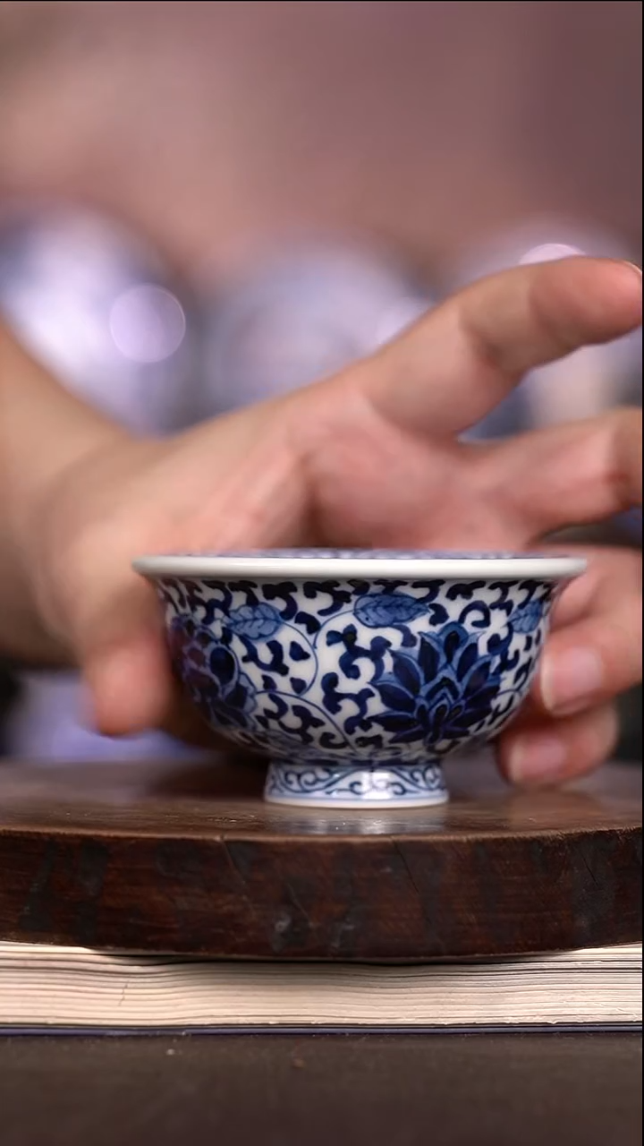 微瑕福利 现代瓷小压手