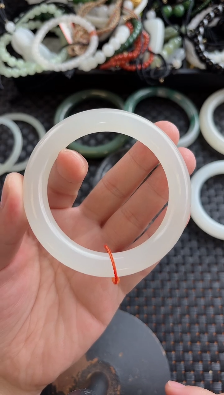 颈饰未镶嵌和田玉白玉胖圆条手镯圈口55-62