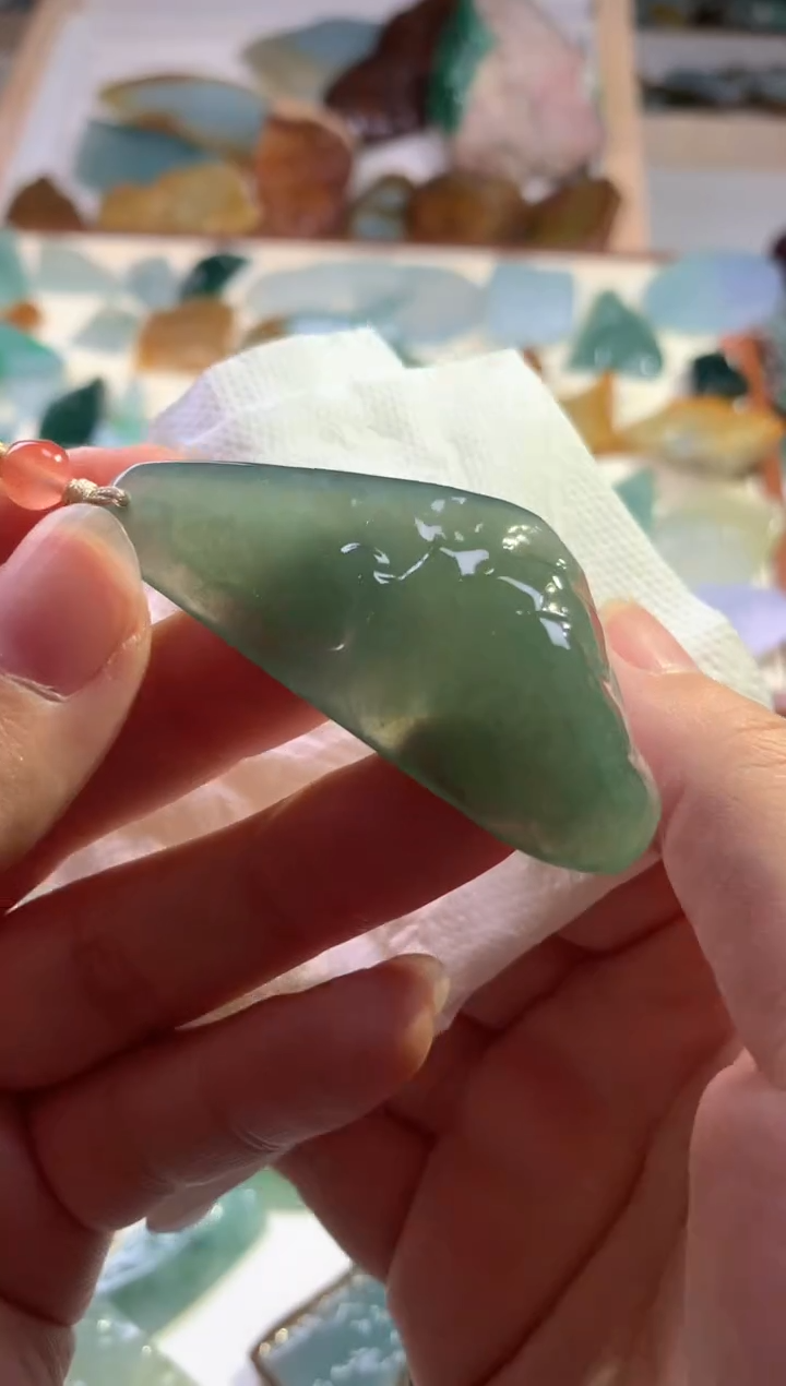 【闪购商品】翡翠颈饰未镶嵌吊坠