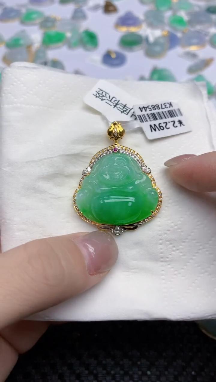 【闪购商品】翡翠颈饰18K金镶嵌天然翡翠A货