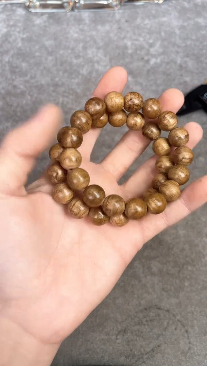 【闪购商品】沉香手串9号文莱多样性发货1条