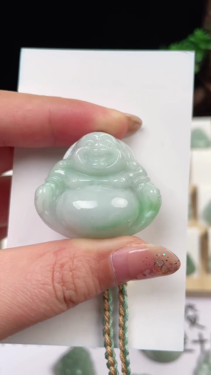 【闪购商品】翡翠颈饰未镶嵌佛公