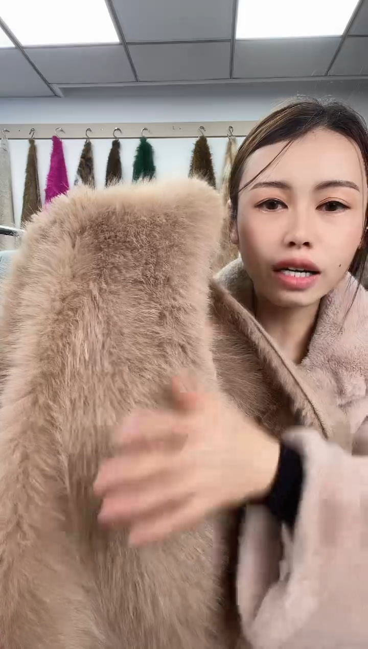 狐狸毛A32，尺寸1.8*1