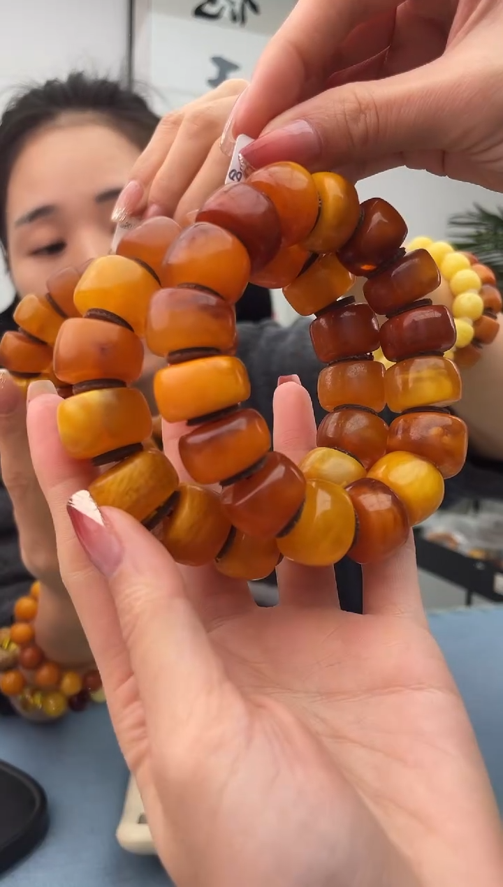 【闪购商品】蜜蜡珠宝奇石未镶嵌假一赔十，多样性发一件59-61 19