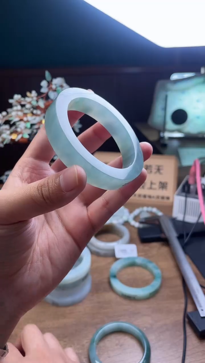 【闪购商品】定制翡翠手镯未镶嵌 定制