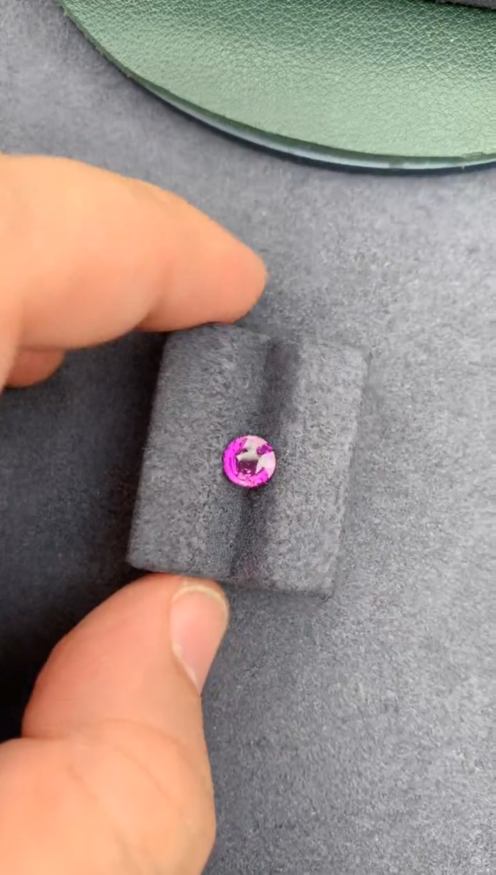 【闪购商品】彩色蓝宝石裸石未镶嵌1ct紫蓝宝