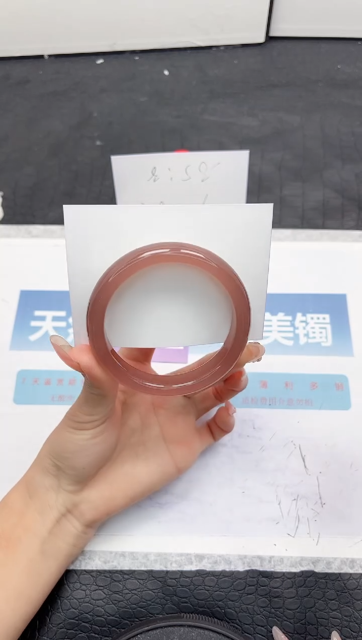 【闪购商品】石英质玉手镯未镶嵌L12-58.7