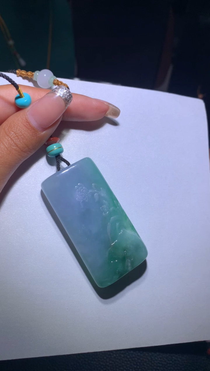 颈饰未镶嵌翡翠L****G梅竹菊