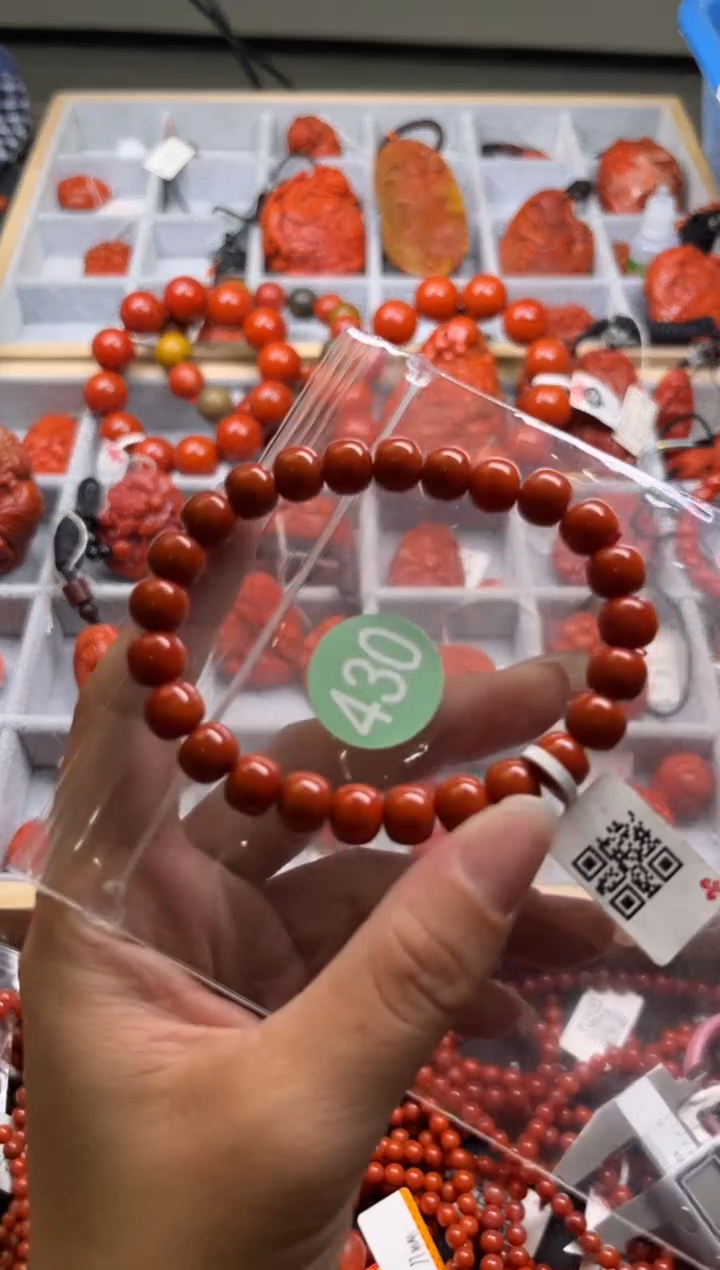 南红玛瑙未镶嵌珠宝奇石430-8+