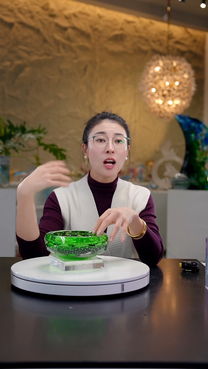 手工艺品琉璃祖母绿切面设计款小果碗