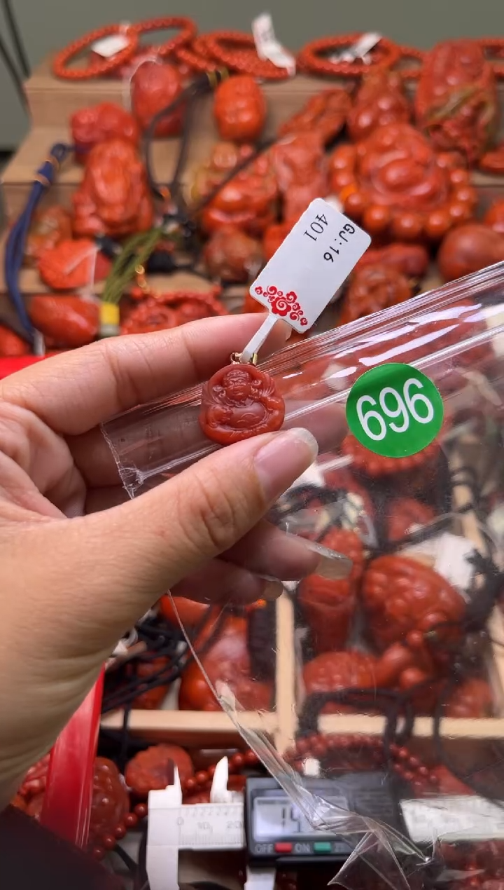 【闪购商品】南红玛瑙珠宝奇石未镶嵌696