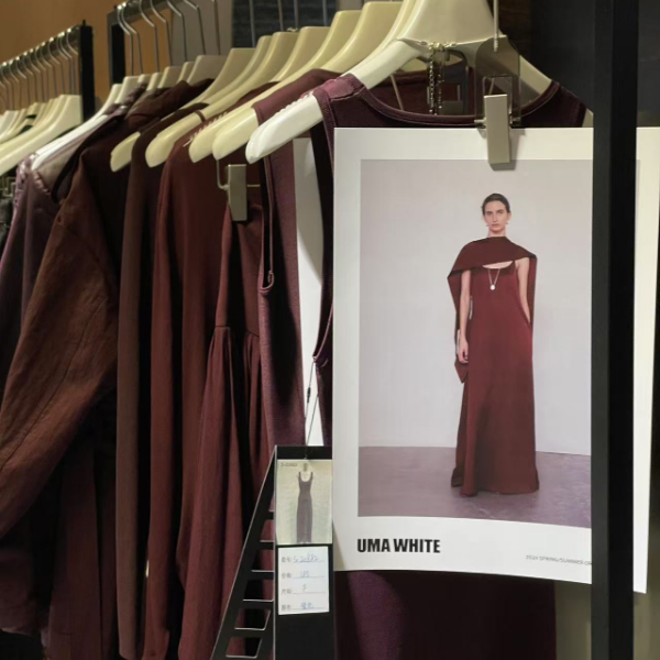 （一百到两百号）UMA WHITE原创设计师品牌福利上衣裤子1月2日