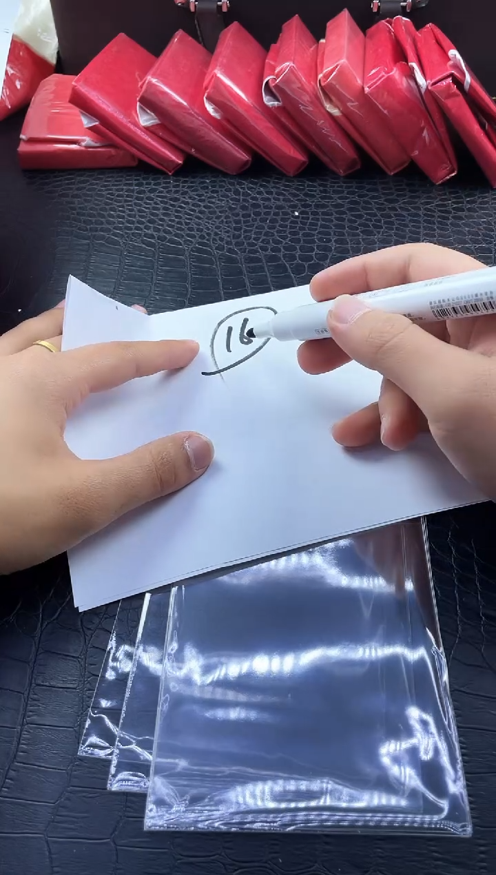 盲盒   所见即所得秒拍秒付