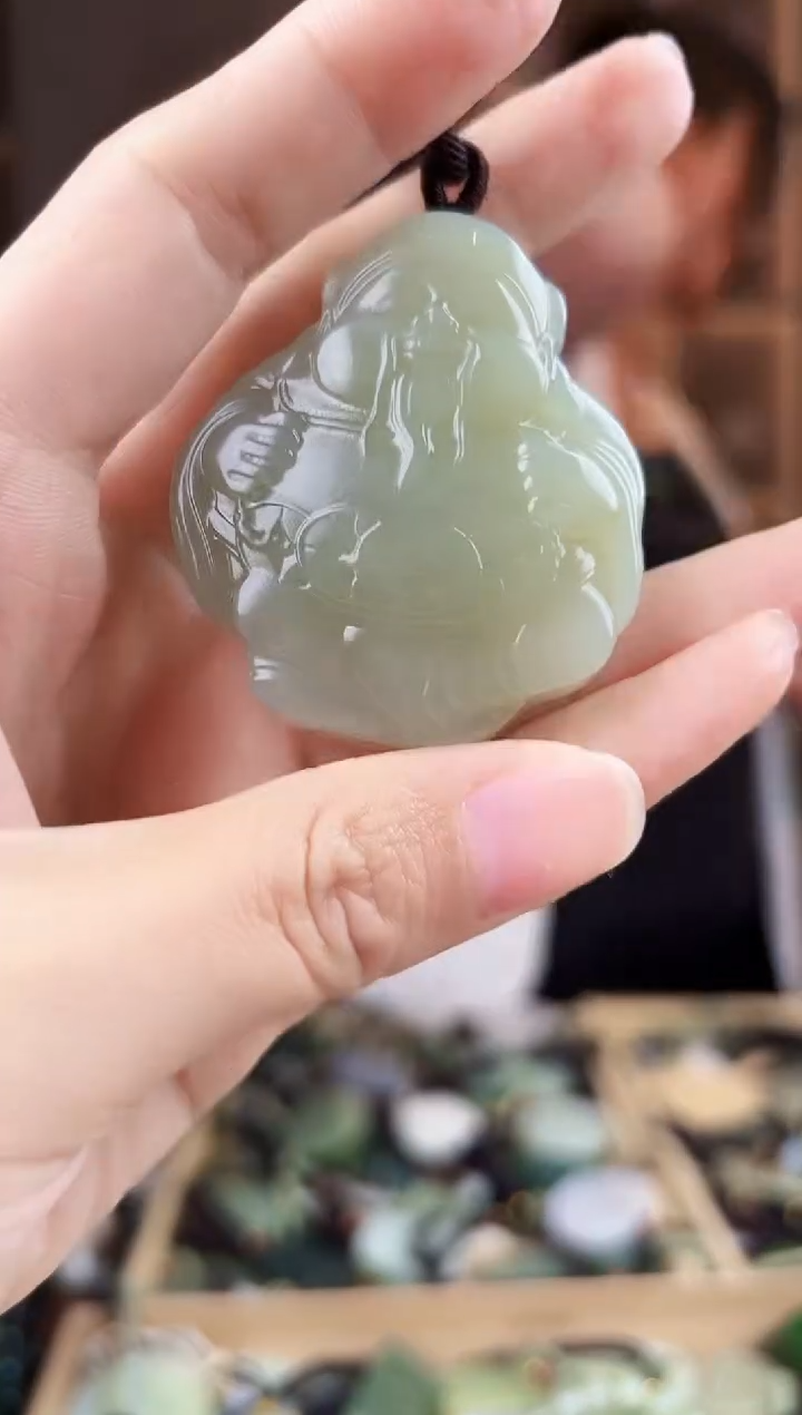 颈饰未镶嵌和田玉拍一发一，多样性发货
