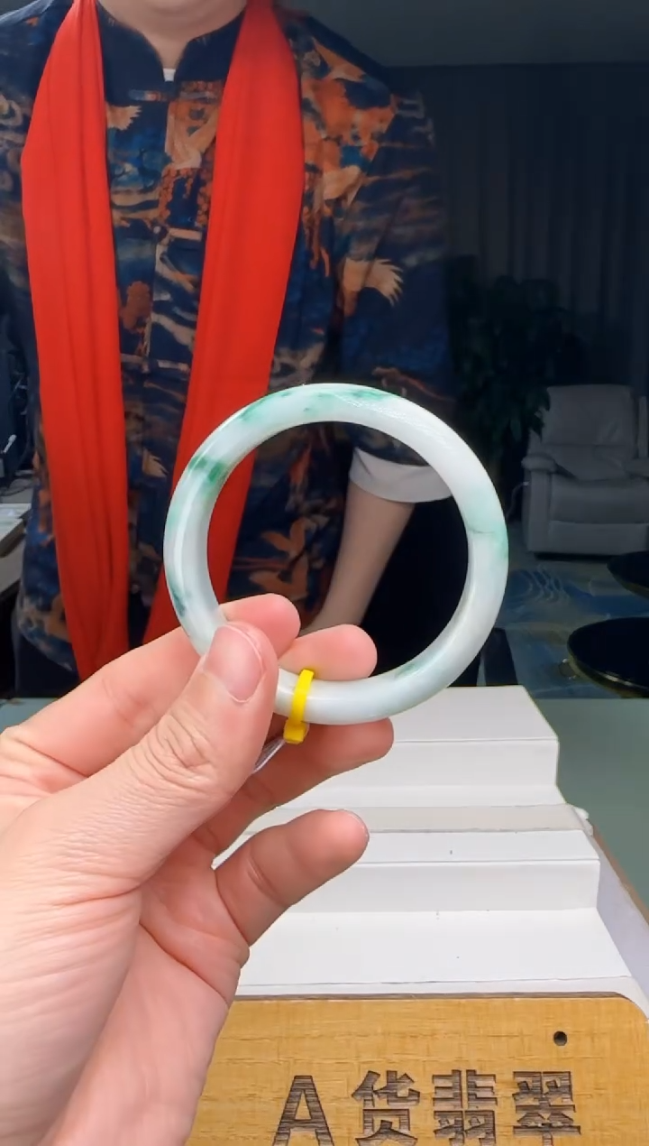 【闪购商品】翡翠手镯未镶嵌DY@@960Q3J14470