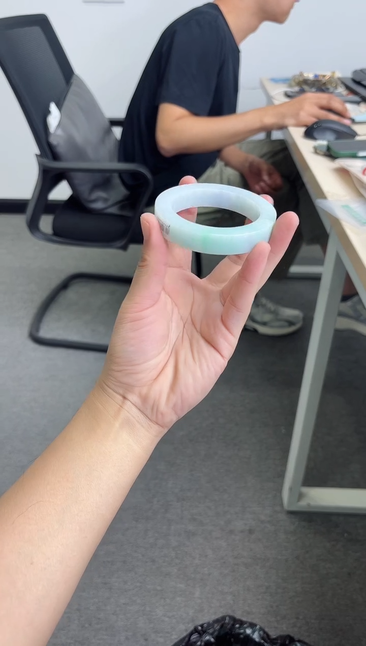 未镶嵌手镯定制翡翠晨*手镯