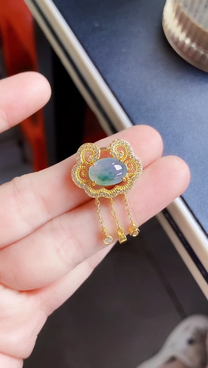 【闪购商品】翡翠银S925镶嵌颈饰64646