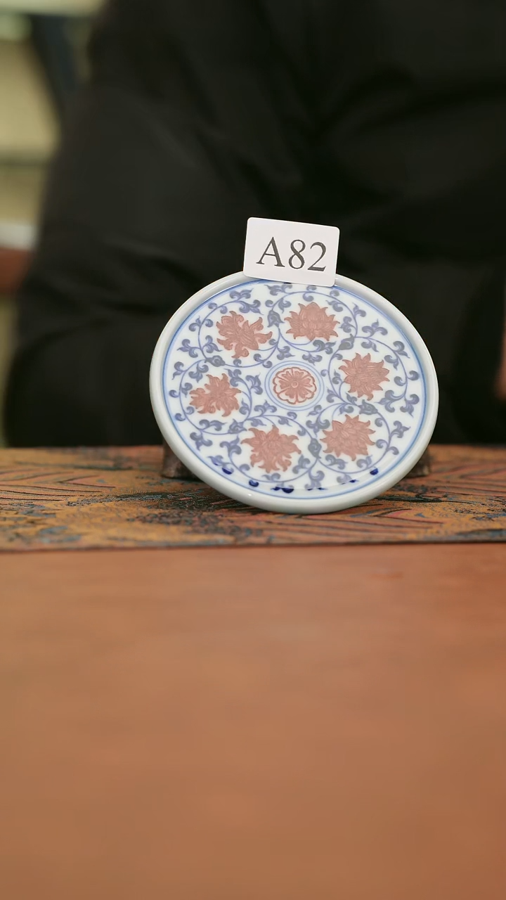 摆件陶釉里红盖子82