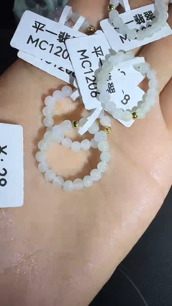 未镶嵌戒指翡翠戒圈多样性发一