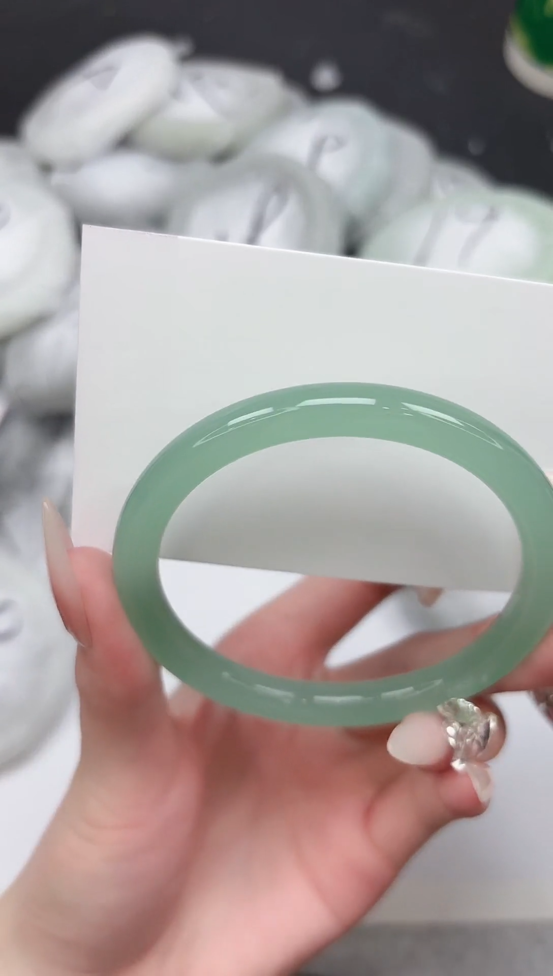 未镶嵌手镯石英质玉181-58.2