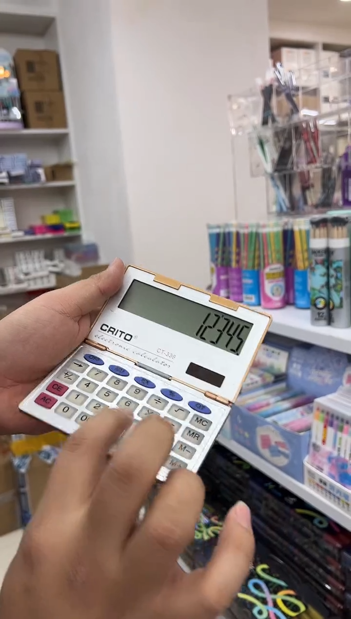 339太阳能计算器一个