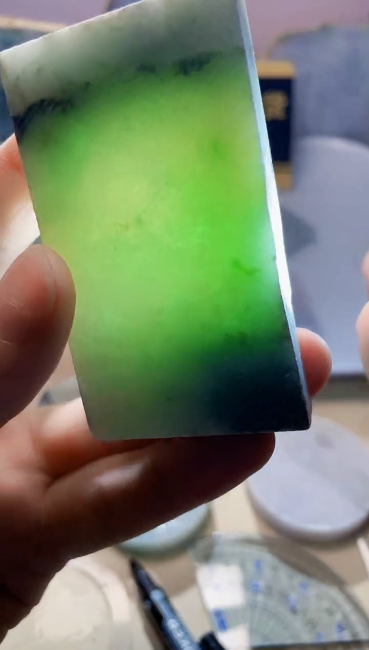 翡翠未镶嵌颈饰翡翠781