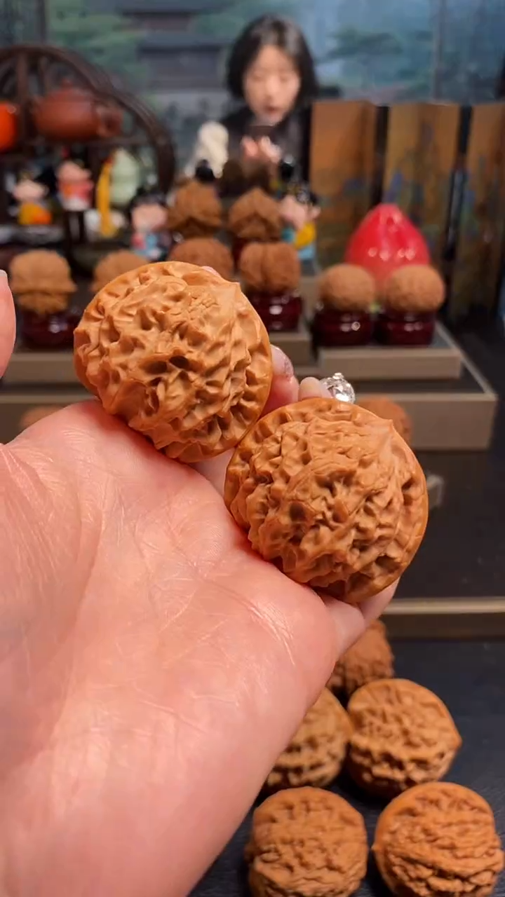 【闪购商品】文玩核桃吊坠D745玉麒麟42