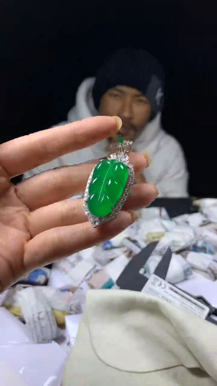 满色吊坠 所见即所得！！