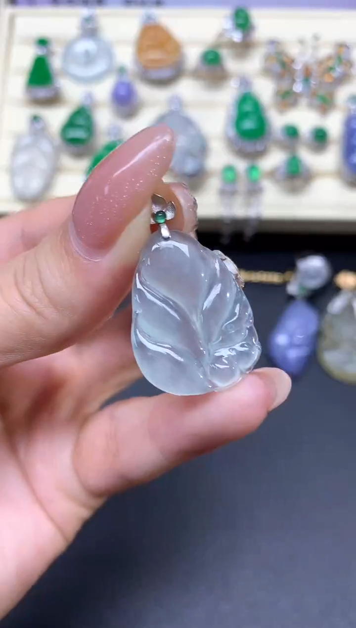 【闪购商品】翡翠吊坠(不含链)18K金镶嵌吊坠|1650+165